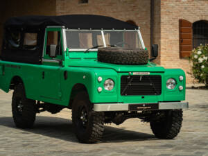 Image 5/45 of Land Rover 109 (1980)