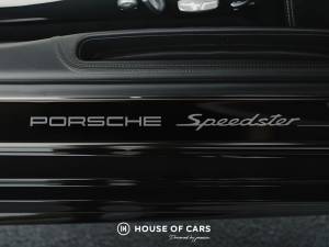 Imagen 32/50 de Porsche 911 Speedster (2011)