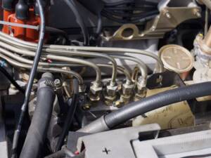 Image 25/39 of Mercedes-Benz 300 SE (1962)