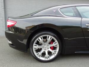 Afbeelding 28/100 van Maserati GranTurismo S (2010)