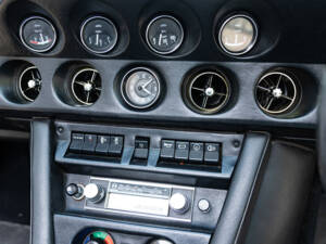 Bild 11/42 von Jensen Interceptor  MK II (1971)