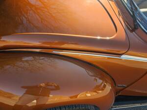 Imagen 3/23 de Volkswagen Beetle 1303 LS (1978)