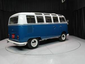 Image 2/15 de Volkswagen T1 Samba (1965)