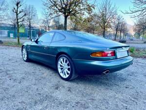 Imagen 3/21 de Aston Martin DB 7 Vantage (1999)