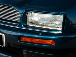Image 17/50 of Aston Martin Virage Volante (1993)