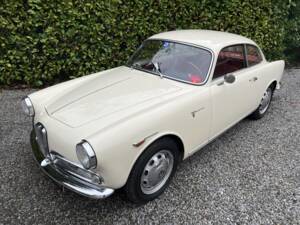Image 3/24 of Alfa Romeo Giulietta Sprint Veloce (1959)