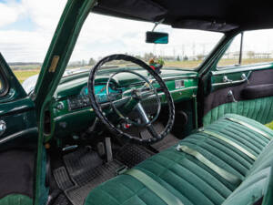 Image 4/5 of Cadillac 62 Convertible (1950)