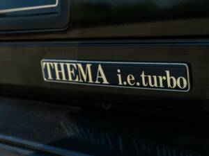 Image 24/50 of Lancia Thema I.E. Turbo (1986)