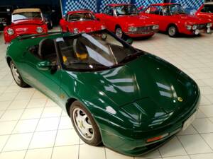 Image 14/46 of Lotus Elan SE (1992)