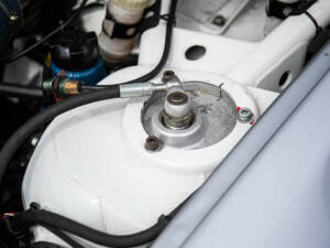 Imagen 17/41 de Ford Escort RS 2000 (1997)