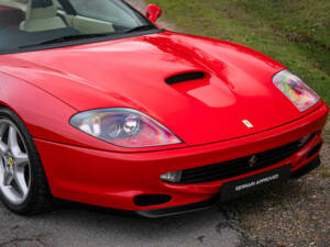 Image 7/49 of Ferrari 550 Maranello (1999)