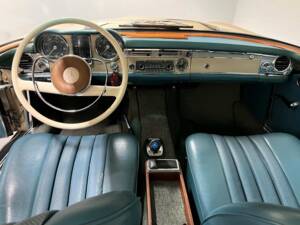 Imagen 15/15 de Mercedes-Benz 250 SL (1967)