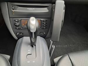 Immagine 32/33 di Porsche 911 Carrera (1996)