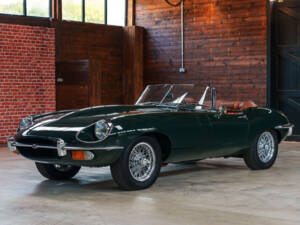 Image 1/19 de Jaguar E-Type (1969)