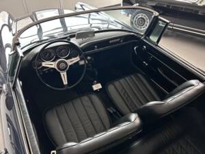 Image 9/17 de Alfa Romeo 2600 Spider (1962)