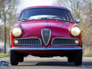 Imagen 2/54 de Alfa Romeo Giulietta Sprint (1960)