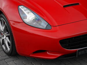 Image 33/50 of Ferrari California (2010)