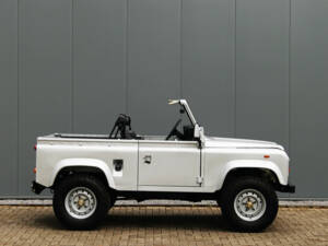 Imagen 2/49 de Land Rover Defender 90 (1990)