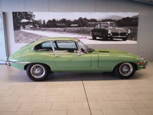 Bild 6/21 von Jaguar E-Type (2+2) (1969)