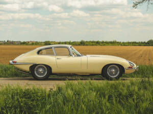 Image 23/78 of Jaguar E-Type 3.8 (1962)