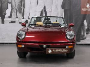 Bild 3/64 von Alfa Romeo 1.6 Spider (1990)