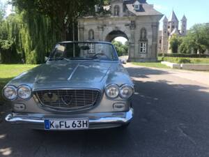 Image 3/8 of Lancia Flavia (Vignale) (1963)