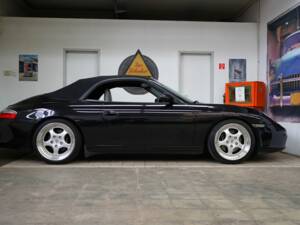 Imagen 41/43 de Porsche 911 Carrera (2002)