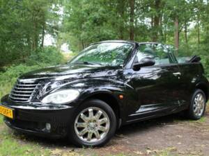 Bild 7/7 von Chrysler PT Cruiser Cabrio Limited 2.4 (2007)