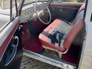 Bild 8/13 von Opel Olympia Rekord Caravan (1954)