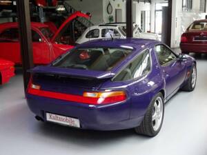 Bild 4/17 von Porsche 928 GTS (1994)