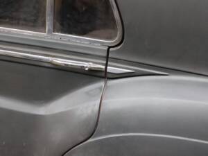 Image 18/50 of Bentley S 1 (1956)