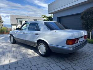 Image 5/45 of Mercedes-Benz 500 SE (1988)