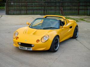 Image 34/46 of Lotus Elise 111S (1998)