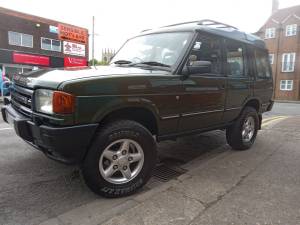 Image 2/21 of Land Rover Discovery 4.0 HSE (1999)