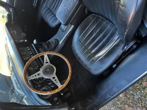 Bild 13/28 von Jaguar E-Type (2+2) (1968)
