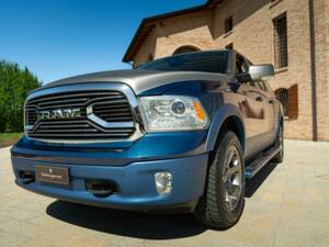 Bild 13/50 von Dodge Ram 1500 Aznom Atulux (2015)