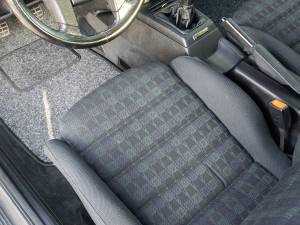 Bild 33/45 von Volkswagen Corrado G60 1.8 (1990)