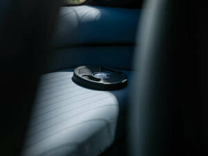 Image 28/41 of MG XPower SV (2007)