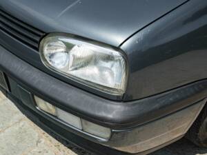 Immagine 16/45 di Volkswagen Golf IV 1.6 (1997)