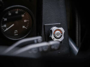 Image 43/46 of Ford Sierra 2.0 (1986)