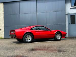 Bild 10/42 von Ferrari 308 GTBi (1981)