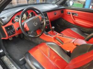 Image 20/42 de Mercedes-Benz SLK 200 (1999)