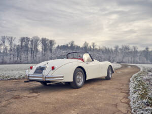 Immagine 9/42 di Jaguar XK 150 3.4 S OTS (1958)