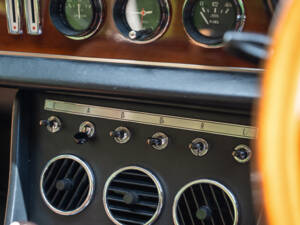 Image 25/50 of Ferrari 365 GTC (1969)