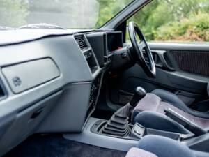 Immagine 17/26 di Ford Sierra Cosworth (1986)