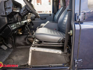 Image 26/36 of Land Rover Defender 110 Td5 (2001)