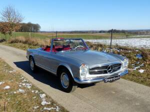 Mercedes-Benz 280 SL Roadster (W 113) 1969