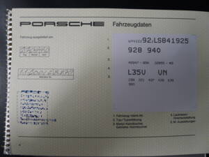 Bild 15/35 von Porsche 928 GT (1990)