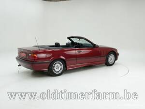 Imagen 2/15 de BMW 318i (1995)