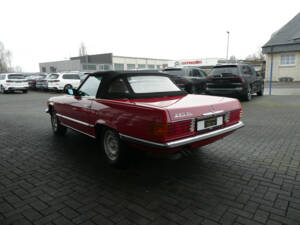 Image 6/28 of Mercedes-Benz 280 SL (1982)